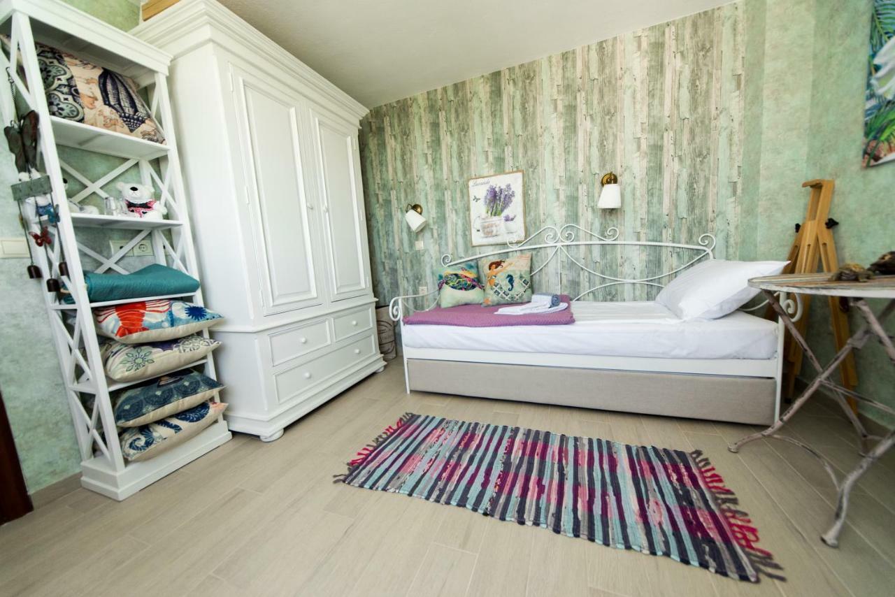 Villa Alina Hanioti Buitenkant foto